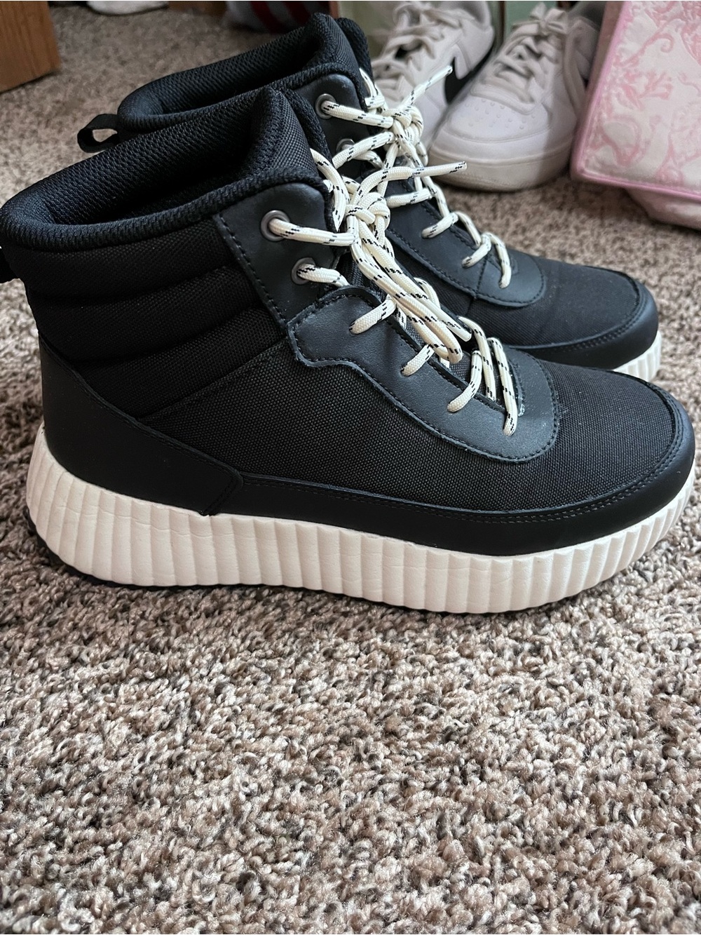 Universal Thread Black High-Top Lace-Up Platform Boots with White Soles
